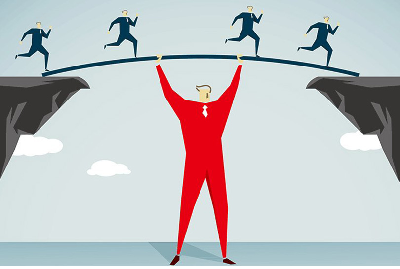 ادارة الازمات ..كيف تقوم شركات الحراسات الامنية بادارة مخاطر الكوارث ؟ خبراء سيزر يجيبون